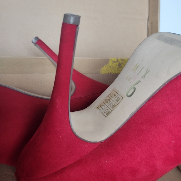 MiX No 6 Red Platform soft bootie - Picture 4 of 4